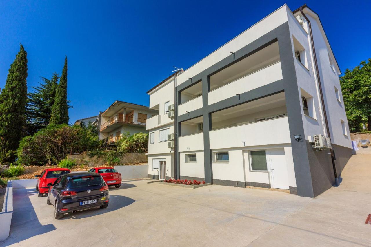 Apartments Cvetkovic Цриквеница Экстерьер фото