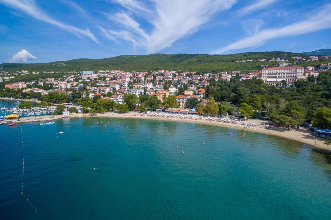 Apartments Cvetkovic Цриквеница Экстерьер фото