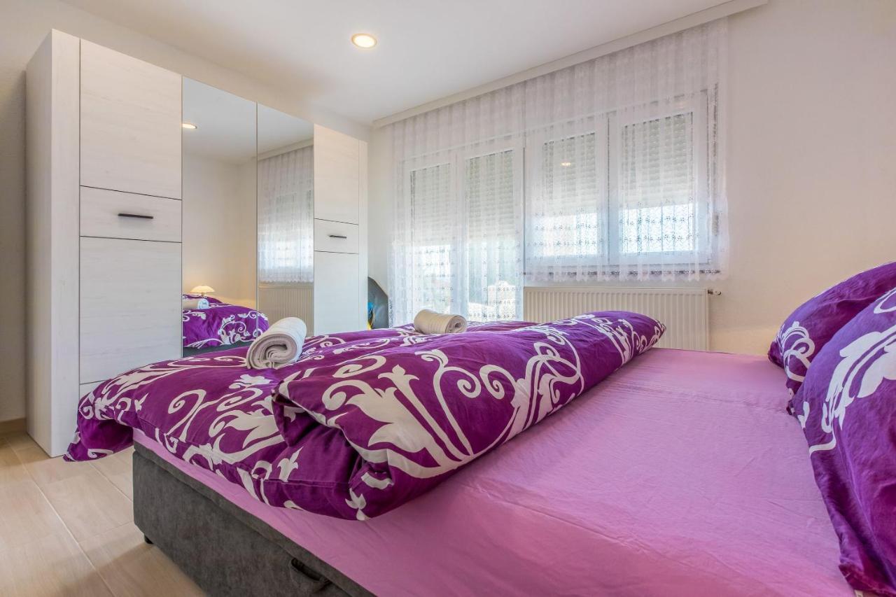 Apartments Cvetkovic Цриквеница Экстерьер фото